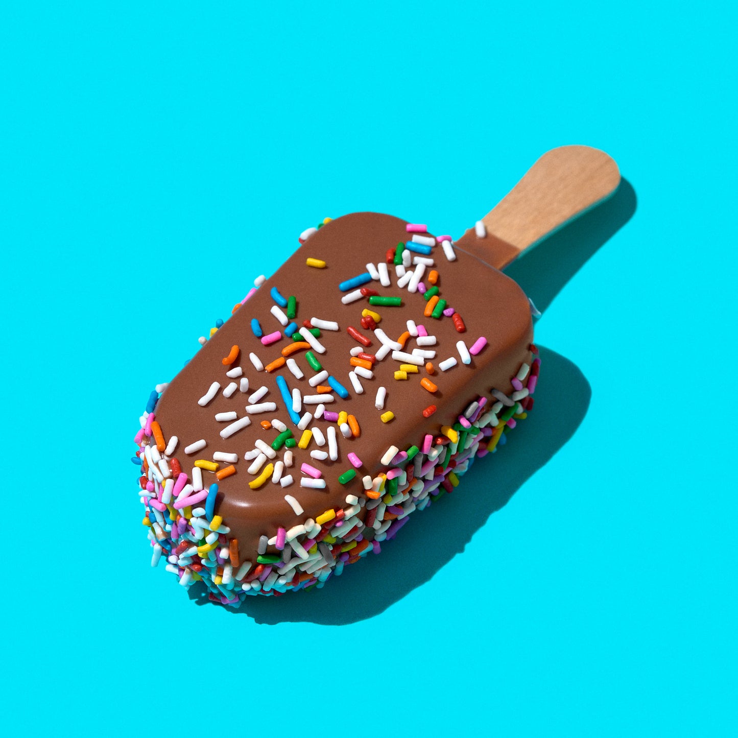 Milk chocolate x Sprinkles